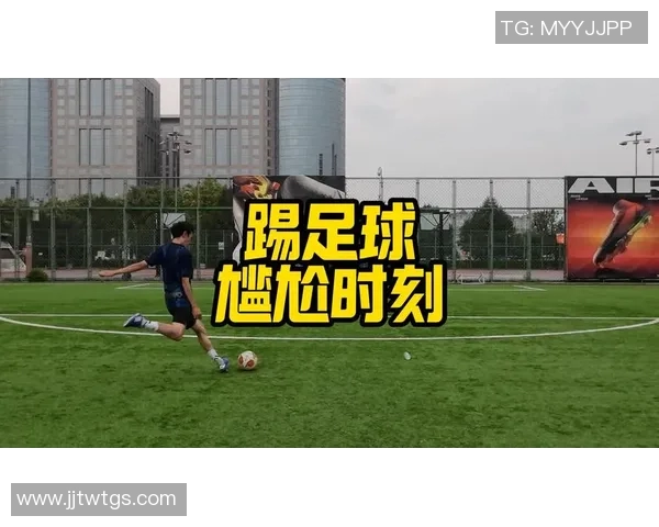 球星足球意识的深度剖析：如何在瞬间决策与场上局势中找到最佳选择